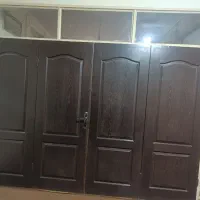 چهار چوب همراه با چهار در کاملا سالم