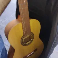 گیتار مالاگا استادعباس فرجی