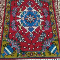 سلام. یک عددفرش 110 در80