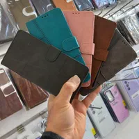 کاور کیفی موبایل دارای جاکارتی سامسونگ و شیائومی