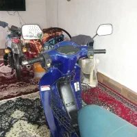 ویو ۱۲۵|موتورسیکلت|پره‌سر, |دیوار