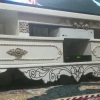 میز تلویزیون در حد نو ۵ تومون