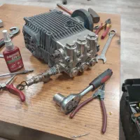 تعمیرات پمپهای صنعتی درمحل شما