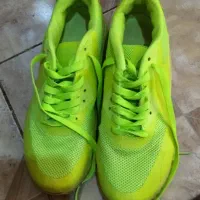 کفش کتونی و طبی نیم بوت