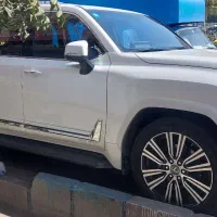 لکسوس 600
