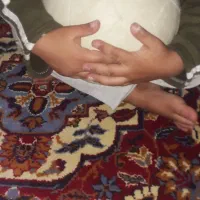 توپ فوتبال فروشی هست چون ب پولش نیاز دارم میفروشم