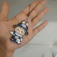 آویز گوشی و بدلیجات