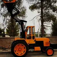 تخریب وخاکبرداری ،حمل نخاله باتراکتور بیل عقب