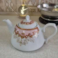 قوری وقندان