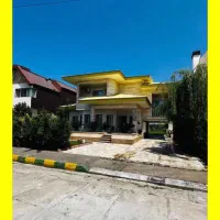 ویلا باغ شهرکی ۱۰۰۰ متری سنددار بر ساحل