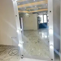 آینه قدی چراغ دار
