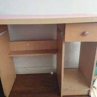 دو میز کامپیوتر یکی تمام چوبی و یکی سفید فلز وچوب|میز تحریر و کامپیوتر|تهران, ارم|دیوار