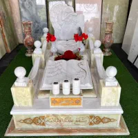 سنگ مزار شهر