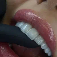 لمینیت و پروتز های ثابت و متحرک با تخفیف ویژه