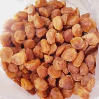 زردآلو خشکه خوشمزه