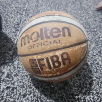 توپ بسکتبال