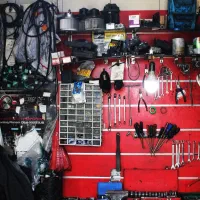 باطری سازی برق خودرو|خدمات موتور و ماشین|خرم‌آباد, |دیوار