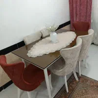 میز غذاخوری