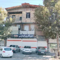 فروش ۱۱۰ مترتجاری نمایشگاه و ۲۶۰ متر مسکونی