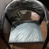 صندلی اداری و دکور مغازه