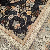 یک جفت فرش ۱۲ متری ۱۲۰۰ شانه در حد نو