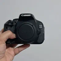 بدنه دوربین ۶۰۰دی خیلی کم شات(۳۹۰۰)