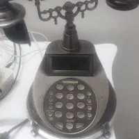 تلفن رو میزی