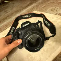 دوربین کنون 700D نو با وسایل|دوربین عکاسی و فیلم‌برداری|مشهد, سجاد شهر|دیوار