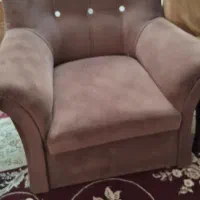 مبلمان ۷ نفره کاملا سالم