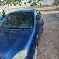 تیبا یک صندوق دار