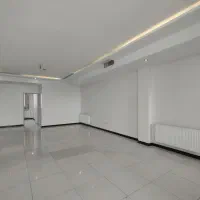 ۱۳۰ متر / نوساز  / بدون مشرف / نورگیر