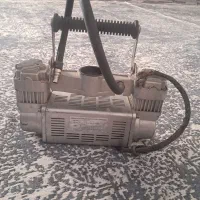 پمپ باد دوسیلندر جنس خوب|ابزارآلات|باغ ملک, |دیوار