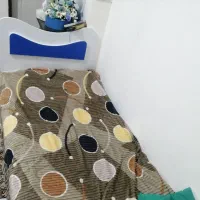 کمد و گنجه و تخت نوجوان