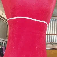 مانکن نیمتنه زنانه کارکرده ولی تمیز