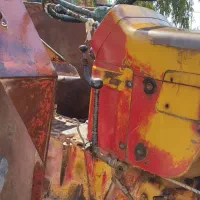 تراکتوربی ام ولوو|خودرو سنگین|درب گنبد, |دیوار