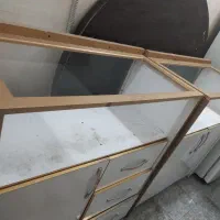 ویترین مغازه سالم نو هستش به علت کم بود جا|بوفه، ویترین، کنسول|بستان آباد, |دیوار