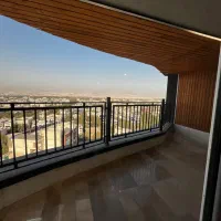 آپارتمان-140-متری-برج-باغ-گلها