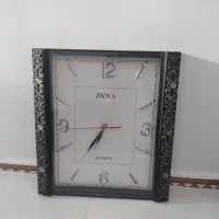 ساعت دیواری درحدنو
