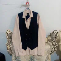 کت و شلوار و جلیقه و پیراهن