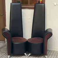 صندلی میزبان در حد نو