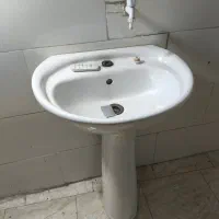 روشویی با پایه