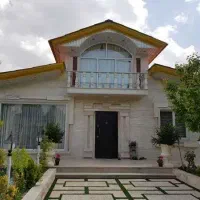 سرایدار ویلا