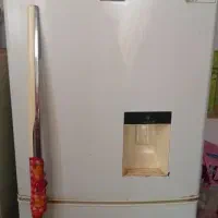 یخچال تمیز نیاز ب گاز