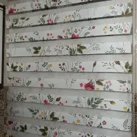 پرده زبرا تمیز و سالم