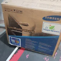 مانیتور 17اینچ صفحه تخت درحدنو(سامسونگ)|قطعات و لوازم جانبی رایانه|قم, نوبهار|دیوار