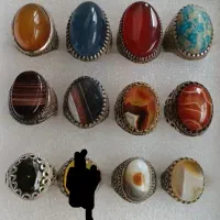 انگشتر نقره عقیق سلیمانی رگه دار و ساعت