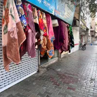 خشکشویی خیاطی پرده رنگرزی|خدمات نظافت|سبزوار, امیر کبیر|دیوار