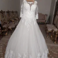 لباس عروس سفید و رنگی|لباس|اصفهان, شفق|دیوار