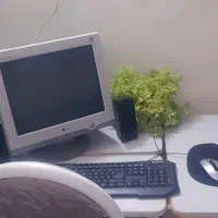 کامپیوتر سالم وتمام امکانات