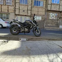 ns200 تمیز درحد|موتورسیکلت|قم, شاه ابراهیم|دیوار